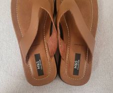 M&S Leather flipflops