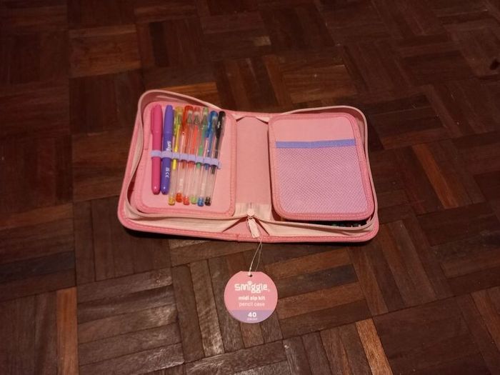 Smiggle pencil case