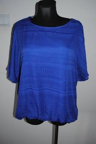 Bonmarche royal blue top size UK20 EU48 Postage included