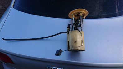 Audi a6 c6 2.0tdi Diesel pump fuel level sender. BLB BRE BRD s-line bumpers isofix turbo shock absorbers. a4 b6 b7 a6 c5 c6 parts