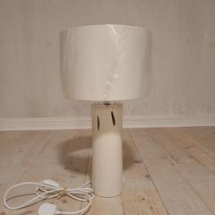 Belleek Living Lamp