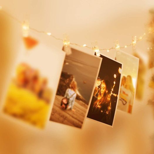 100LED Photo Clip String Lights, Litogo 10M Photo Peg Fairy Lights with 60 Clips Indoor Battery Powered Silver Wire Hanging String Photo Frames Decoration for Bedroom Wedding Party Christmas Photo