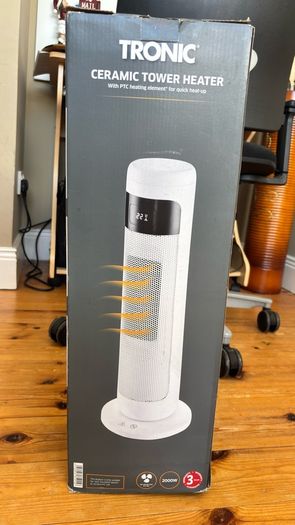 Tronic Tower Fan / heater in box
