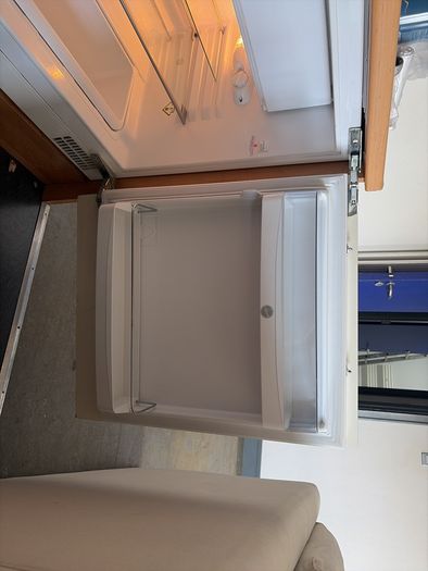 Hoover Integrated Undercounter Fridge In Perfect Working Order