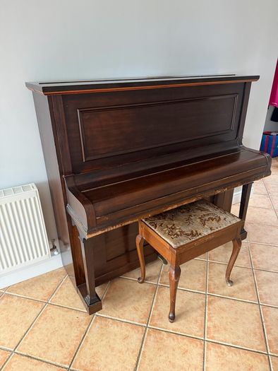 Free Piano