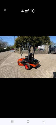 Ride on lawn mower