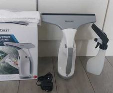 Window vacuum cleaner