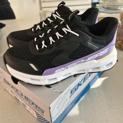 skechers trainers