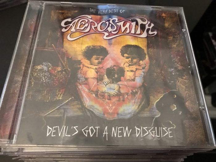 The Very Best Of Aerosmith - Devil's Got A New Disguise      CD
