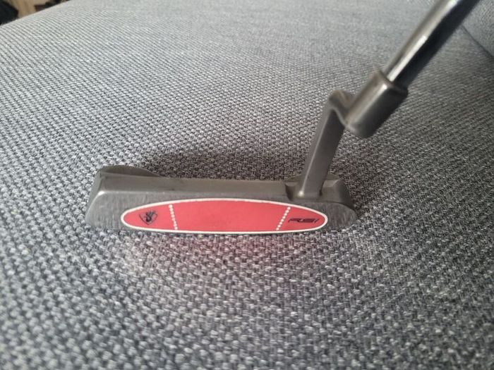 Mizuno wedges and Taylormade drivers