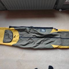 Lightweight ski/snowboard bag
