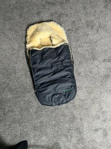 Fellhof sheepskin pram foot muff