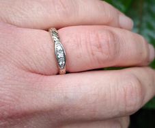 8ct Gold Diamond Boat Ring