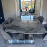 Kitchen table Image 6