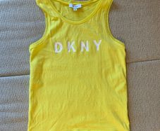 DKNY girls top size 8yrs