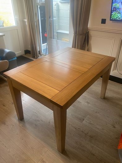 solid oak table