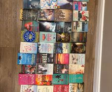 Collection of books (39)