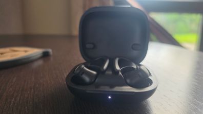 beats powerbeats pro 2 wireless headphones
