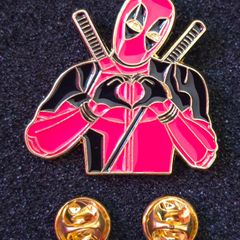 Deadpool, pin back badge.