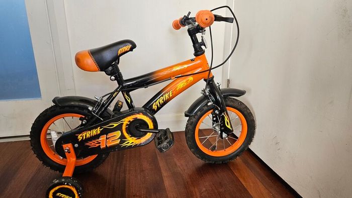 Strike 12" Kids Bike
