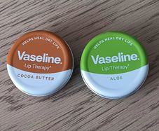 Vaseline Lip Therapy Balm