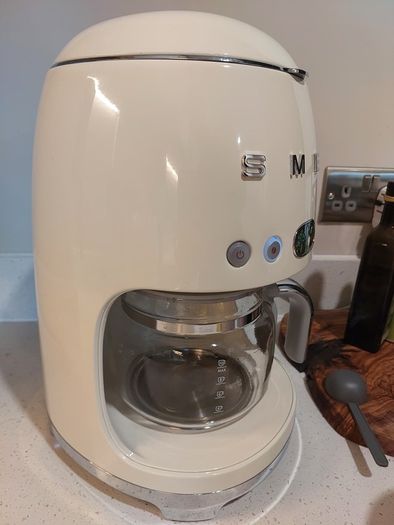 SMEG 50's Retro Filter Coffee Machine Cream