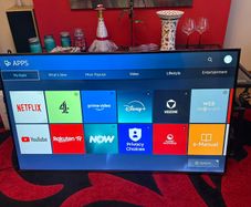 Samsung 55-inch 4K Ultra HD HDR Smart TV