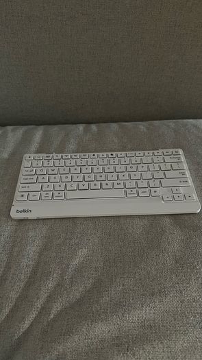 Belkin IPad keyboard