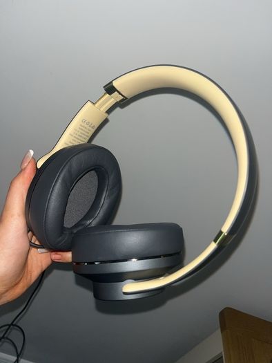 headphones