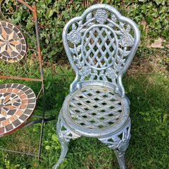 Cast iron garden furniture