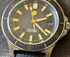 San Martin Mens Watch