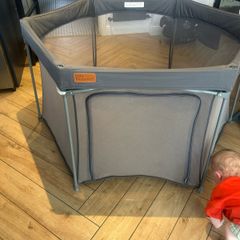 Baby Elegance Foldable Play Pen.