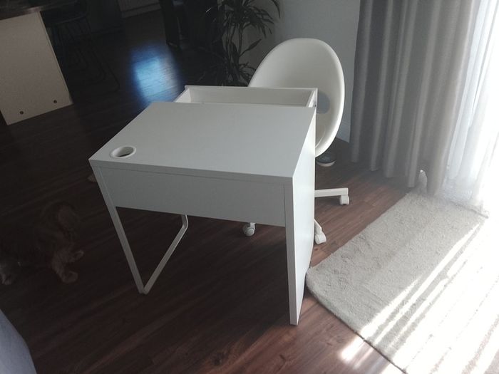 office desk and chair new