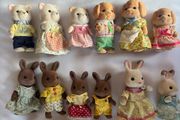 21 Sylvanian Families dolls