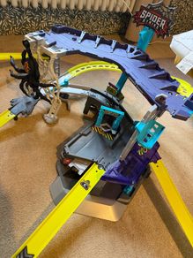 Metal Machines Spider Strike