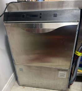 Commercial Dishwasher 3.9kw