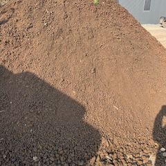 Screened top soil