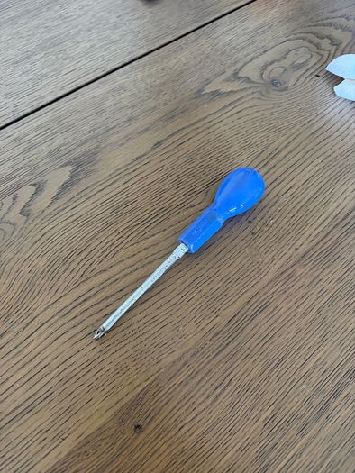 Screwdriver