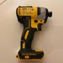 de walt impact driver Image 3