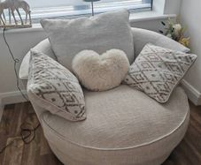 SWIVEL sofa brand new  cost 950 selling reluctantly 450 due to moving to smaller  house