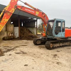 Hitachi EX100