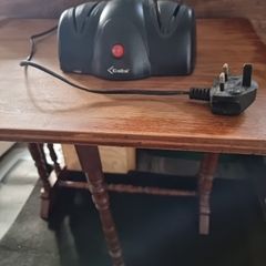 Electric Knife sharpener