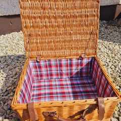 picnic basket