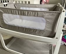 Snuz pod 4 Bedside cot