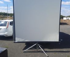 projector screens