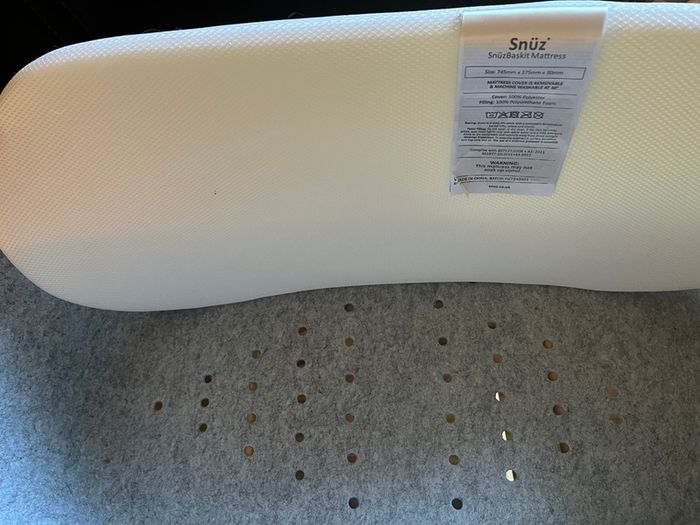 Moses basket Snuzbaskit