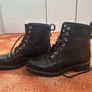 Woman Boots Image 2