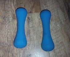 Davinia McCall branded 3 kg Hand Weights