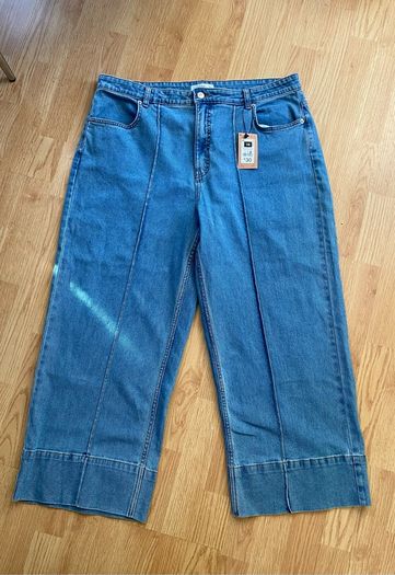 Wide Leg Jeans by Gallery BNWT Size UK 18