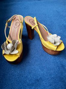 Ladies Shoes